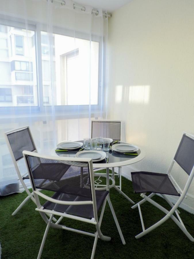 Appartement T2 De 40M2 Refait A Neuf Pour Vous ! Climatise La Grande-Motte Kültér fotó